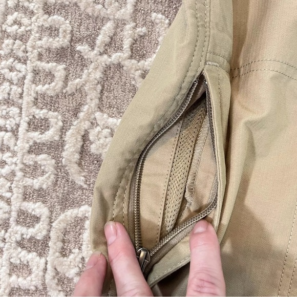 Eddie Bauer Men’s Travex 11” Shorts - Picture 4 of 11